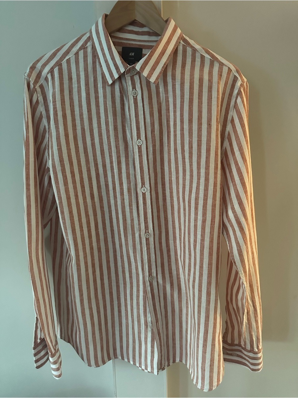 H&M LINEN BLEND SLIM FIT RED & WHITE STRIPED BUTTON DOWN SHIRT MENS SZ LARGE